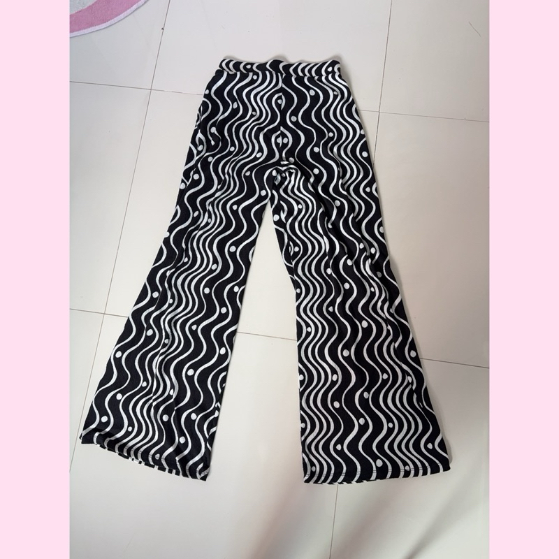 กางเกงผ้าขายาว Sinsay Size XS