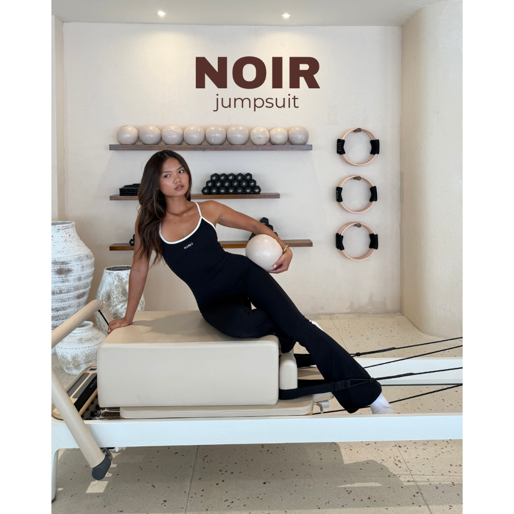 จั๊มสูทขายาวออกกำกาย หลังเว้าวีลึก สายปรับได้ ขาม้า Noir Jumpsuit | Herse Activewear
