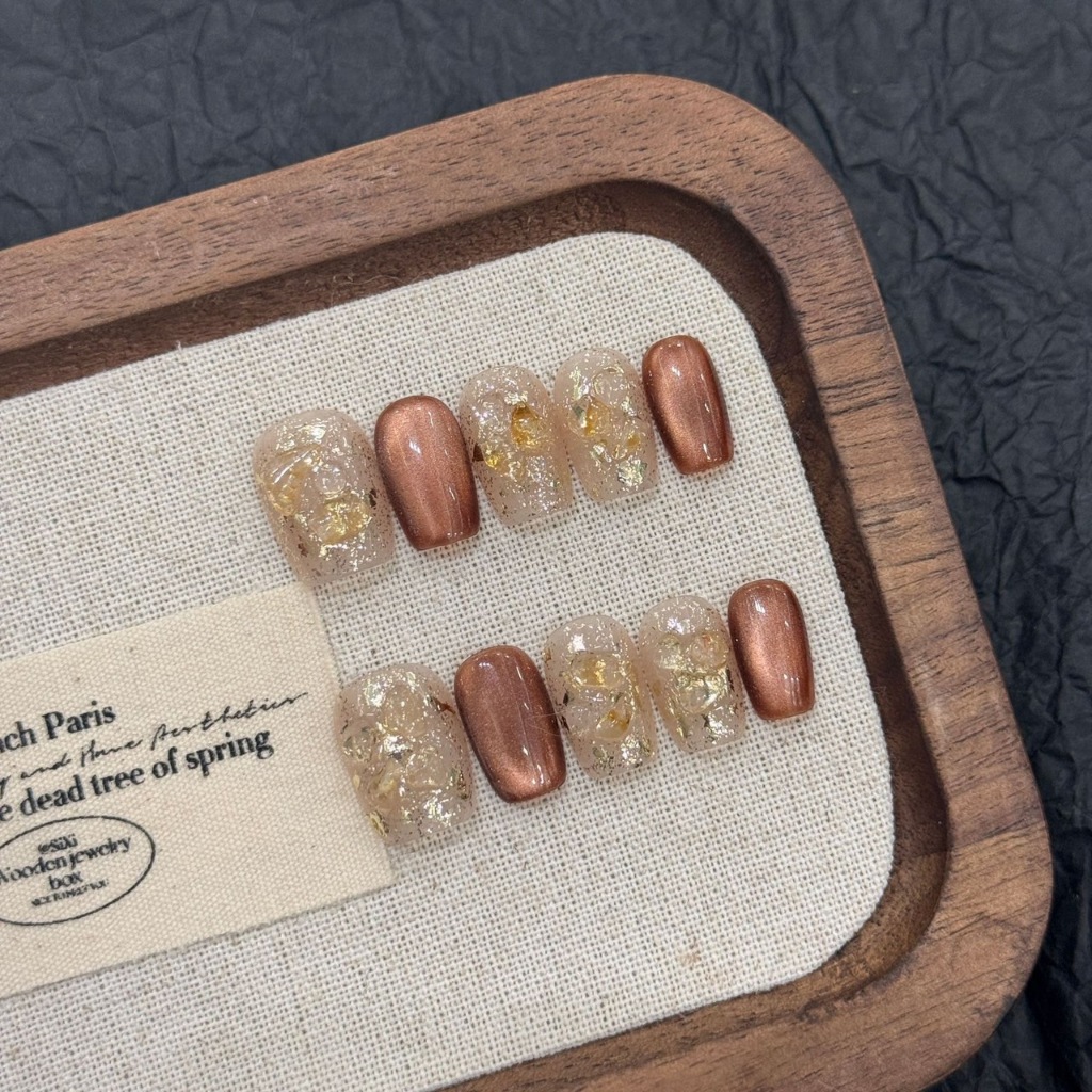 Handmade A1224 แบบผู้หญิงสั้นสแควร์กดบนเล็บ Glossy Glitter หินหักกดบนเล็บสําหรับ DIY At-Home