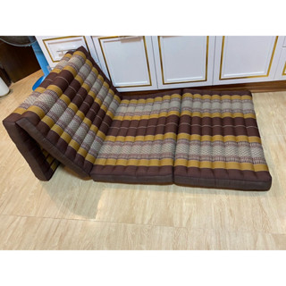 ที่นอน4พับ ลายขิด ลายไทย