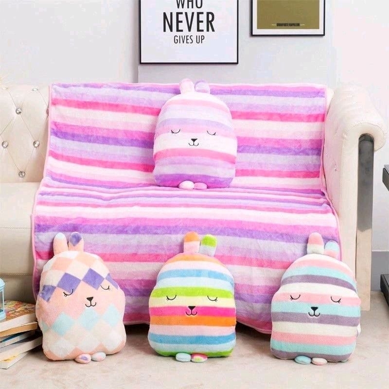 หมอนผ้าห่ม หมอนซุกมือได้ หมอนเป้สะพายได้ พกพาสะสวก