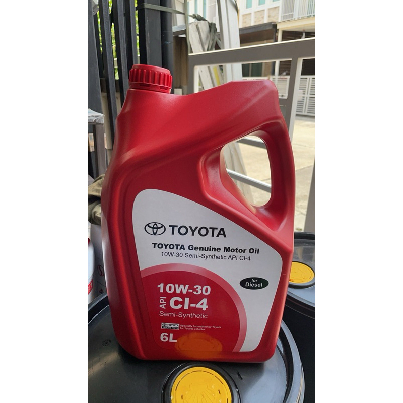 TOYOTA แท้ศูนย์ น้ำมันเครื่องกึ่งสังเคราะห์(ดีเซล)  GENUINE MOTOR OIL 10W-30 ปริมาณ 6 ลิตร