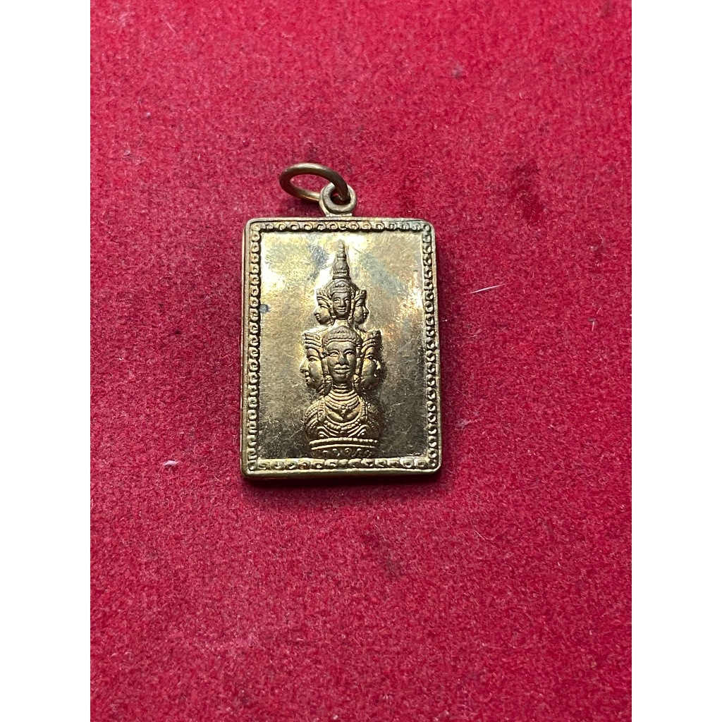 องค์พ่อ จตุคามรามเทพ แสตมป์จตุคามรามเทพ ปี 2530 เนื้อทองแดงผิวไฟ สภาพสวย มีข้างเรียบ มีบริการเก็บเงิ