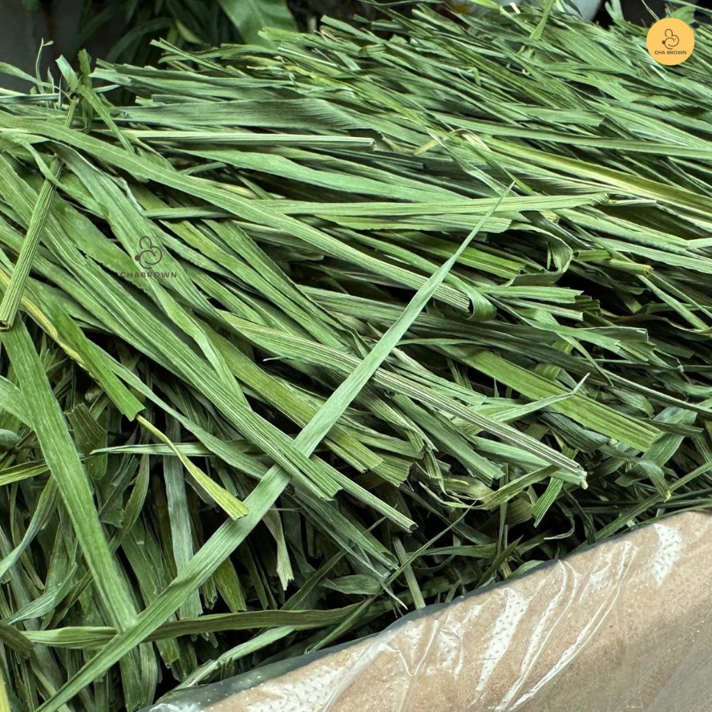 หญ้ากระต่าย หญ้าทิโมธีอบลมร้อน Super Premium Timothy Grass แบบใบก้านสั้น ใบก้านยาว 1Kg.หญ้าทิมโมธี - รูปที่ 2