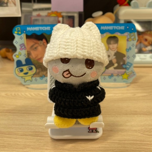 🧶ชุดตุ๊กตา K-POP ตุ๊กตาRIIZE ตุ๊กตาดลลี่ ชุดตุ๊กตา 10 CM ไหมพรม หมวกตุ๊กตาไหมพรม นุ่มนิ่ม ✨✨