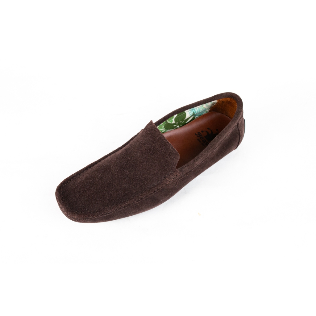 HEAVY SHOES รองเท้าหนังแบบสวมรุ่น CB8407 มี 2 สี