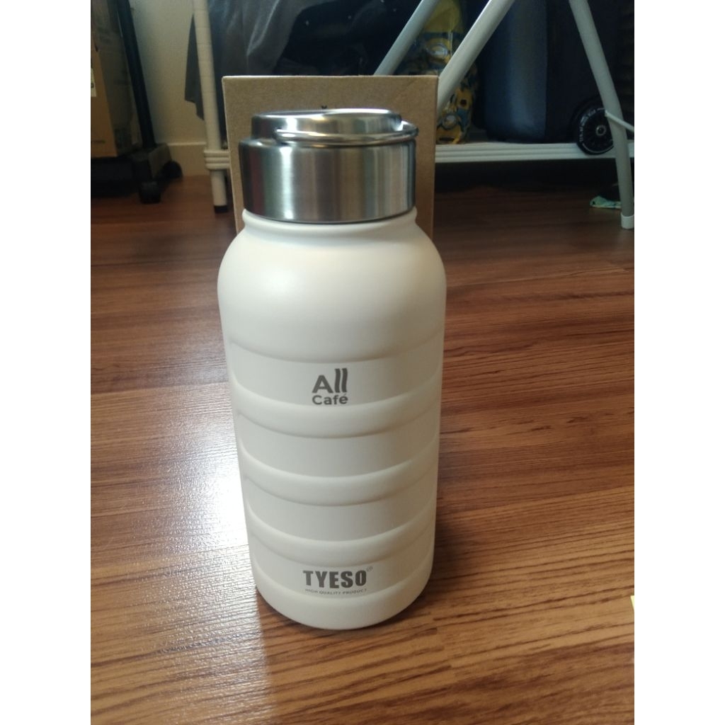 กระบอกน้ำสเตนเลส TYSEO มือ1 สีขาว 8.5x21 cm 25oz