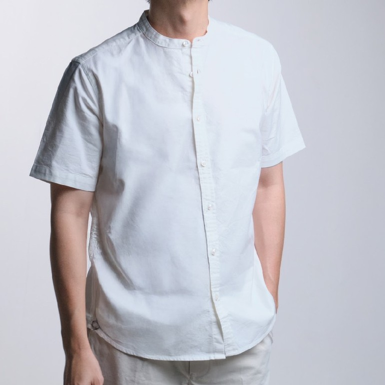 era-won เสื้อเชิ้ต  คอจีน รุ่น OXFORD SHORT-SLEEVED MANDARIN COLLAR ทรง Regular สี White