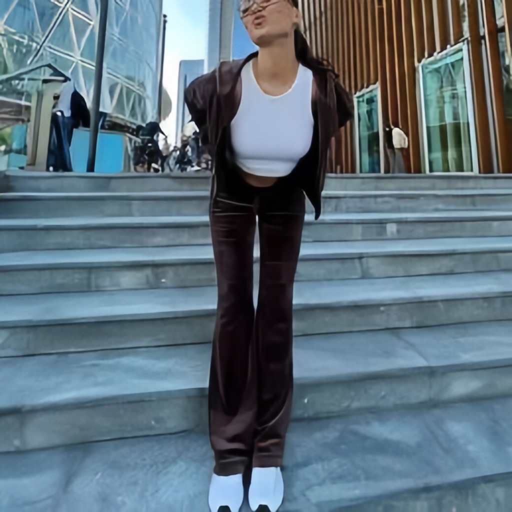 กางเกงกำมะหยี่ขาม้า SINSAY