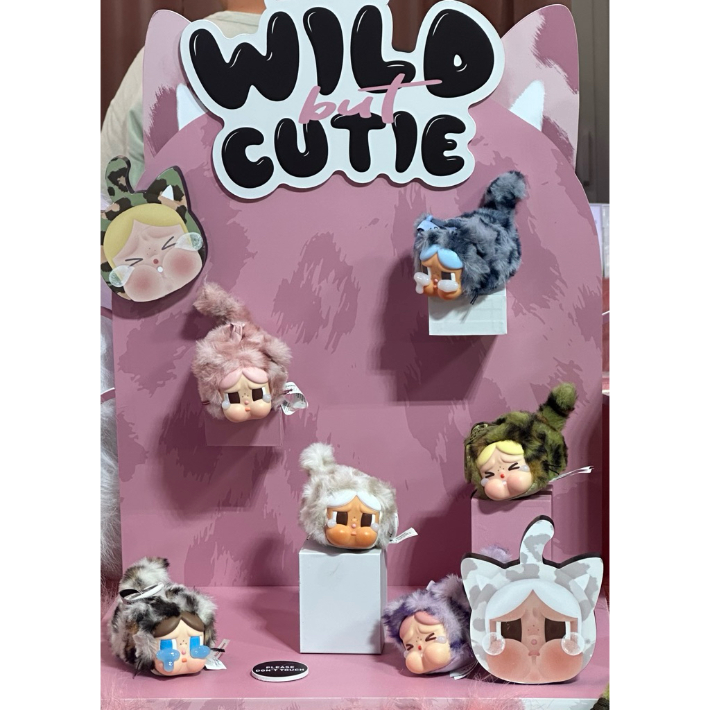พร้อมส่งจากกรุงเทพ CRYBABY Wild but Cutie Series - Vinyl Plush Pendant Blind Box ของแท้100%