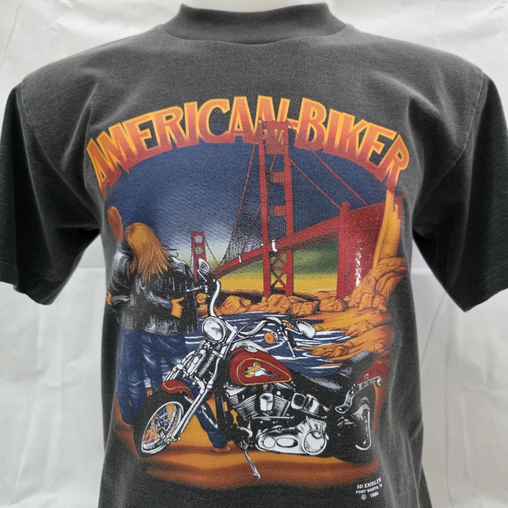 เสื้อฟอกเฟด เสื้อ3d ผ้าcotton ลายAmerican biker สะพานแดงไม่มีตะเข็บข้างชายเย็บเดี่ยว Man ผู้ชาย Clothing