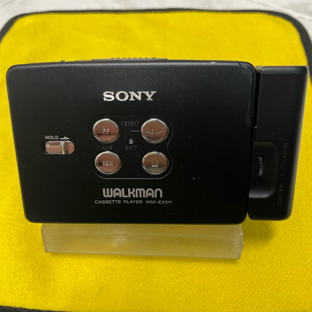 เครื่องเล่นเทป SONY WM EX511 ใช้งานได้