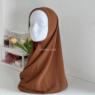 ผ้าคลุมชีฟองสามเหลี่ยมสีพื้น Basic hijab