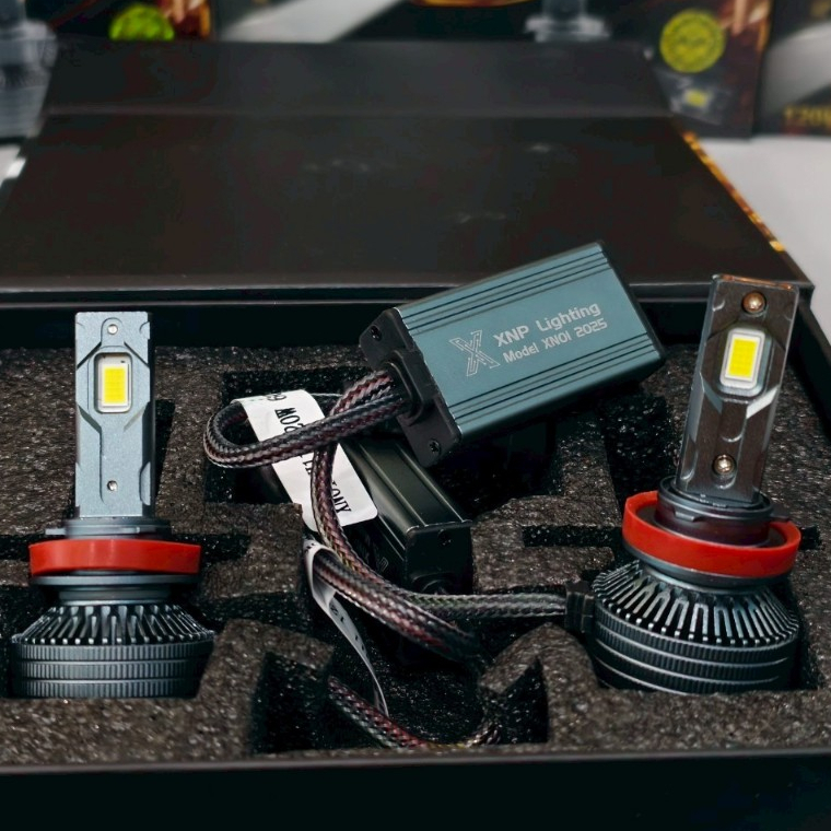 หลอดไฟหน้า LED Xn01 Lighting ขั้วH11 240w 6000k 48000LM  ส่งจากไทยรับประกัน3ปี (ตรงรุ่น)