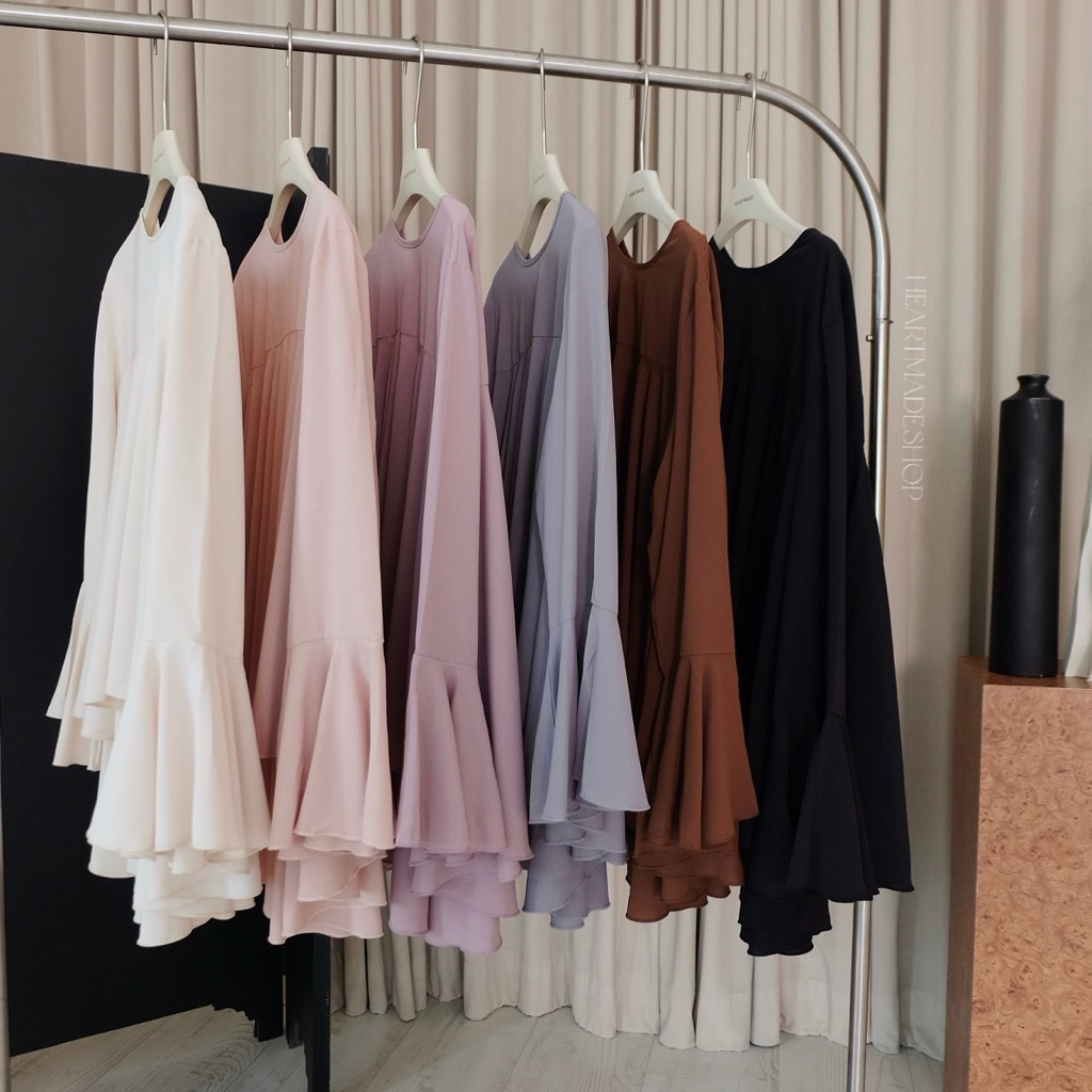 (C14) Heartmade—swan blouse🕊️✨(พร้อมส่ง6สี)เฉพาะเสื้อ/กระโปรงกดแยกในตะกร้า