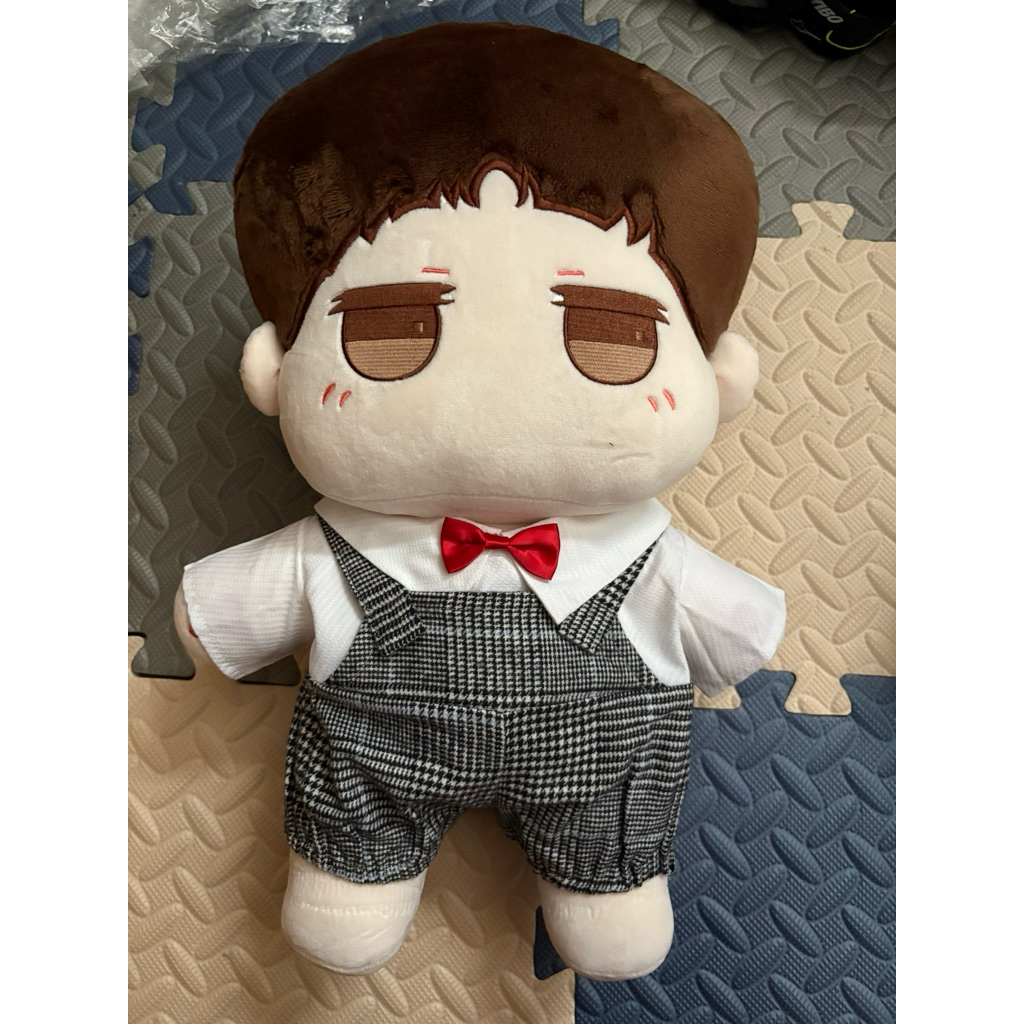 ชุดตุ๊กตาอี้ป๋อ 40cm.