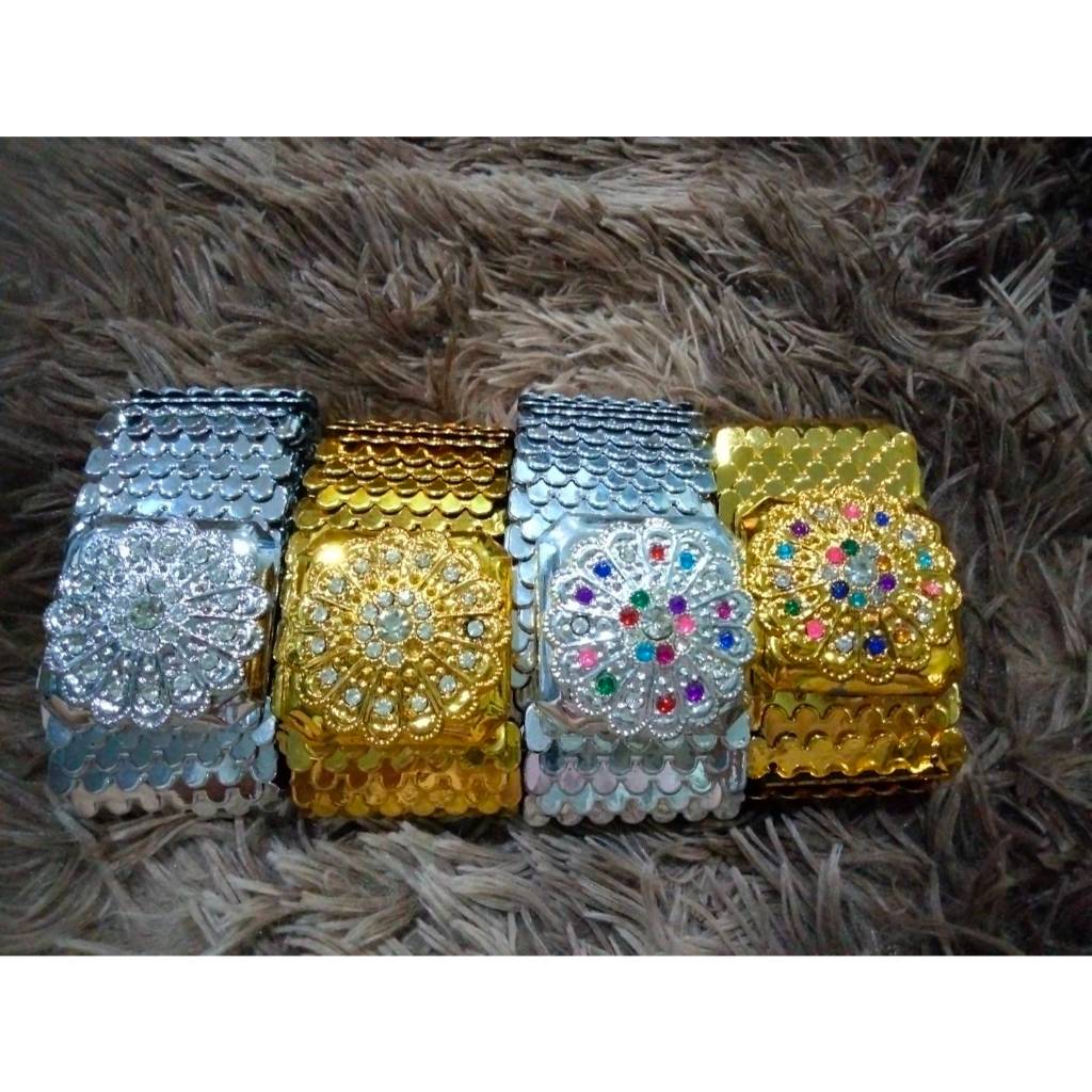 ❤พร้อมส่งจ้า❤ เข็มขัด เข็มขัดชุดไทย เครื่องประดับชุดไทย ใส่ได้ตั้งแต่เอว 28 - 35 นิ้ว สายเป็นยางยืดใส่ยืดตามเอวค่ะ