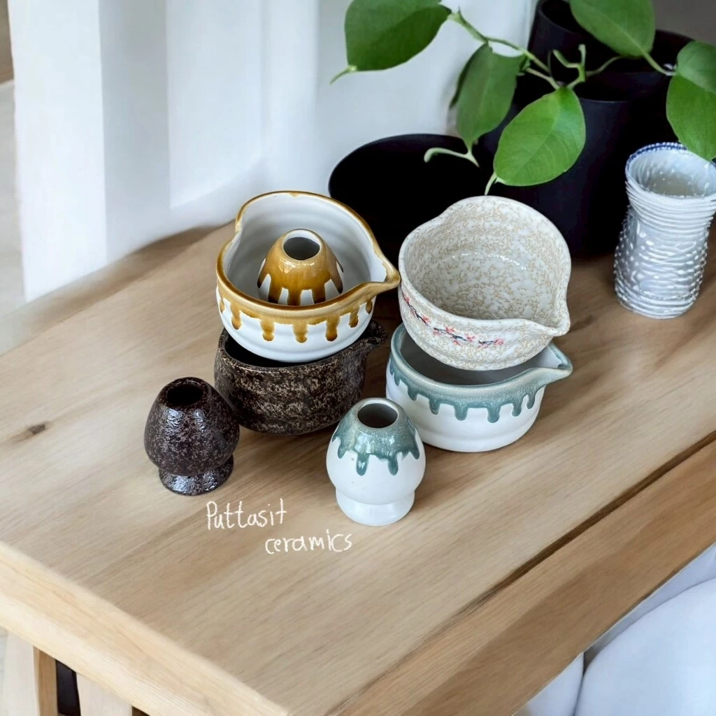 ถ้วยชงมัทฉะรูปหัวใจ ถ้วยChawan เซรามิค + แท่นวางแปรง