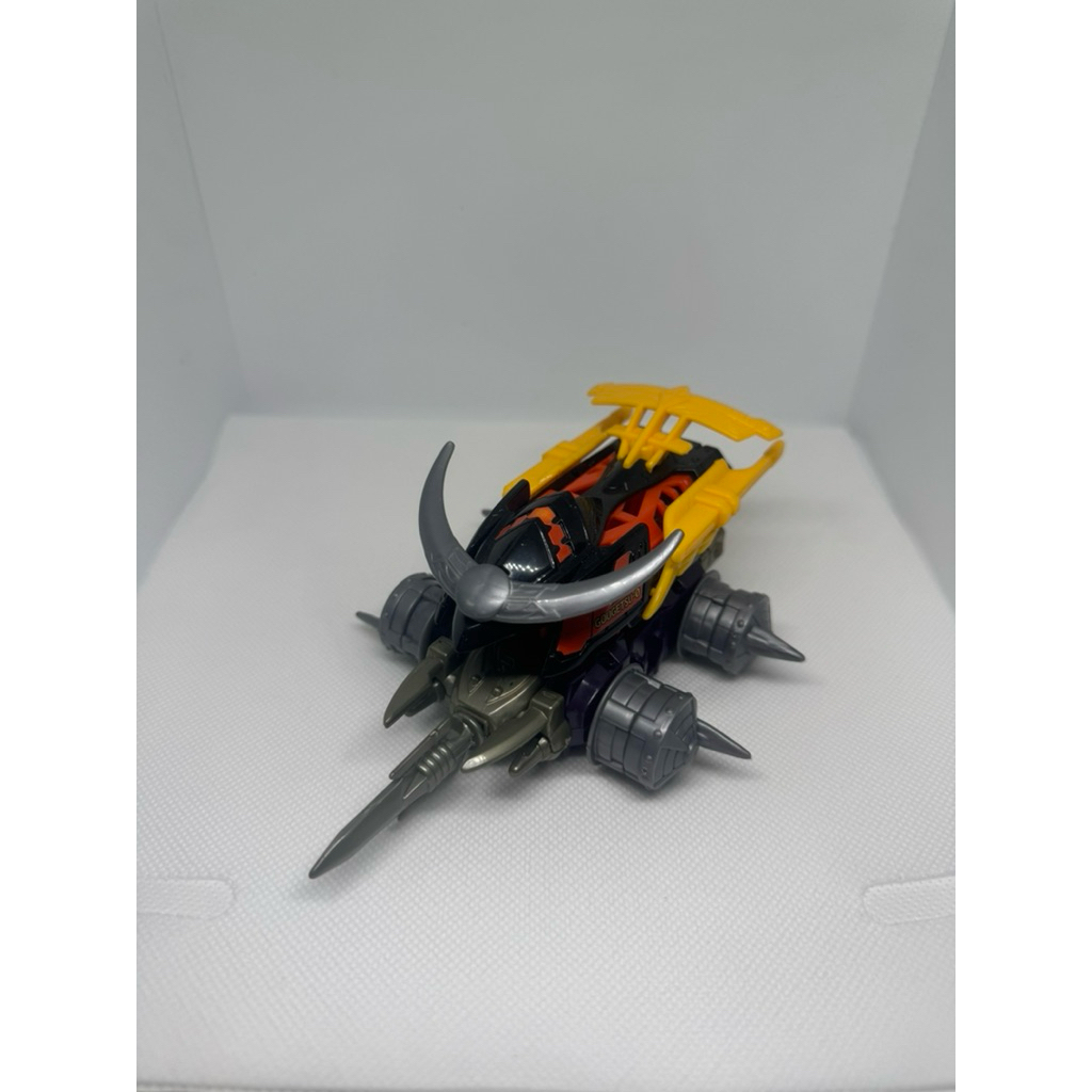 CRUSH GEAR : BANDAI : กระทิง