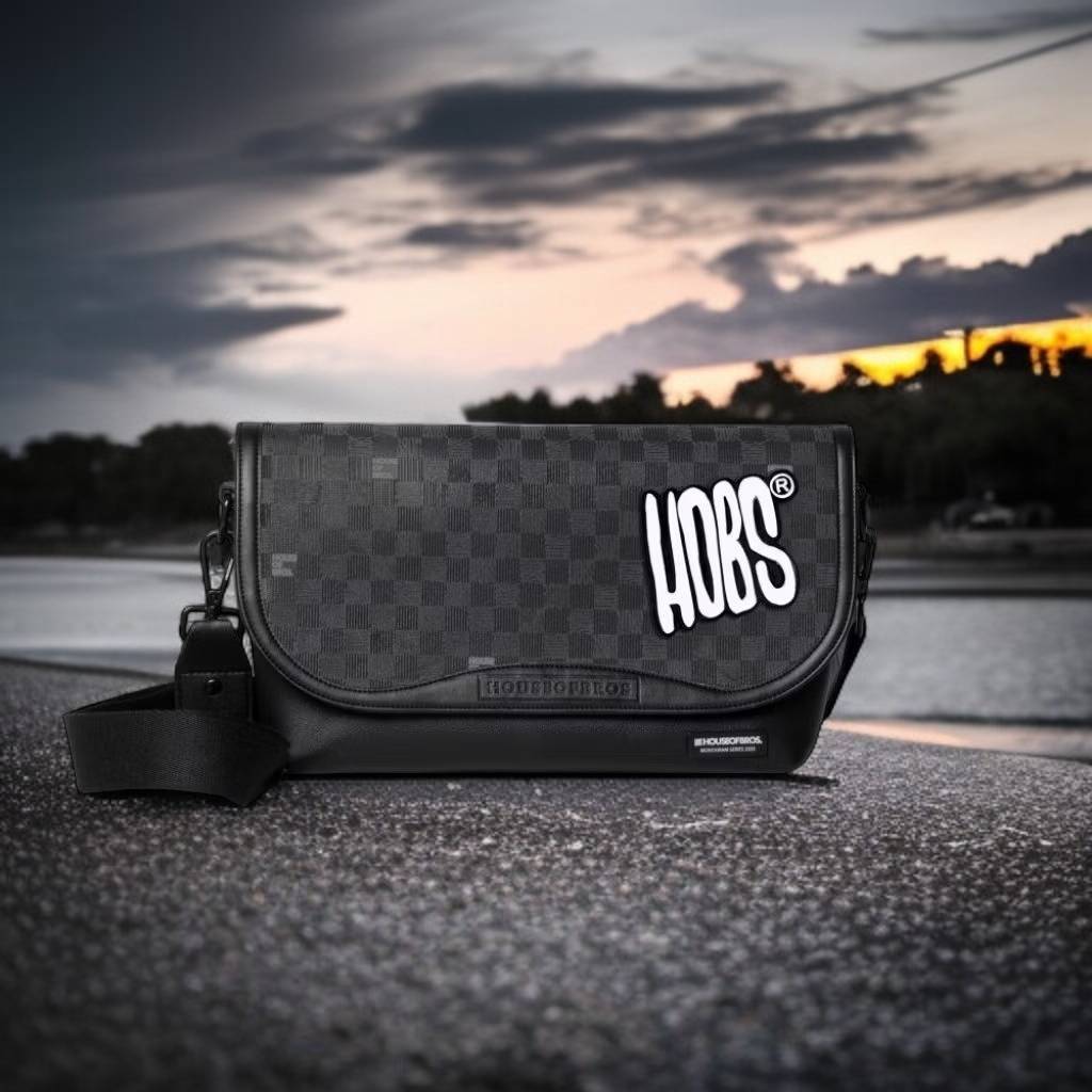 กระเป๋า Hobs monogram 2025 ขนาด 12นิ้ว แถมดันทรง+ถุงผ้า+เซททำความสะอาด - รูปที่ 2