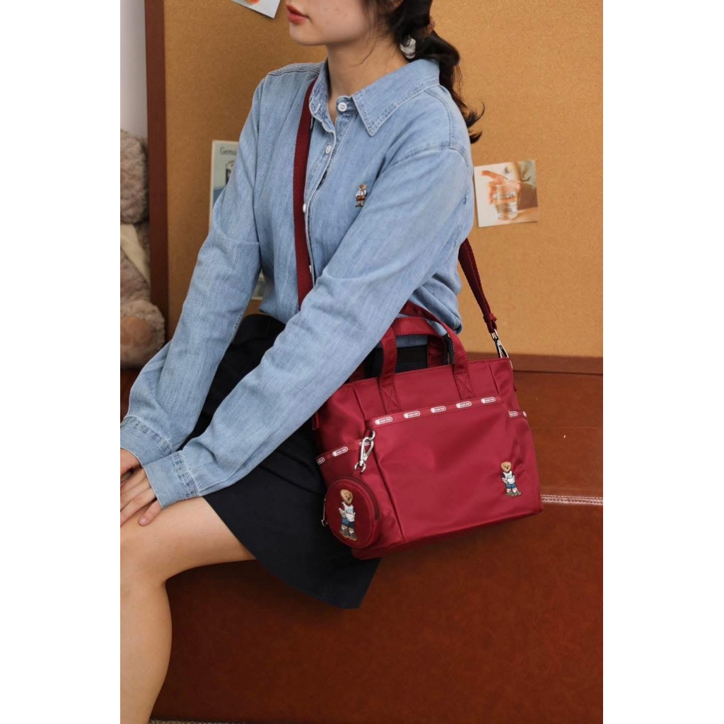 กระเป๋าสะพายข้างผ้าไนลอนกันน้ำ GUOO BEAR