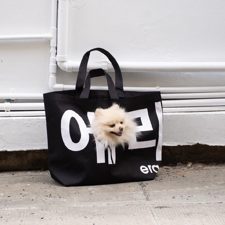 era-won กระเป๋าผ้า Jumbo tote dog (limited edition) KOREA BAG สี Black Dog White