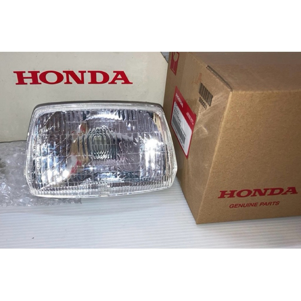โคมไฟหน้า ขั้วไฟหน้า ดรีม HONDA Dream 100 คุรุสภา,ท้ายเป็ด (แท้ศูนย์ฮอนด้า) 33120-GN5-901