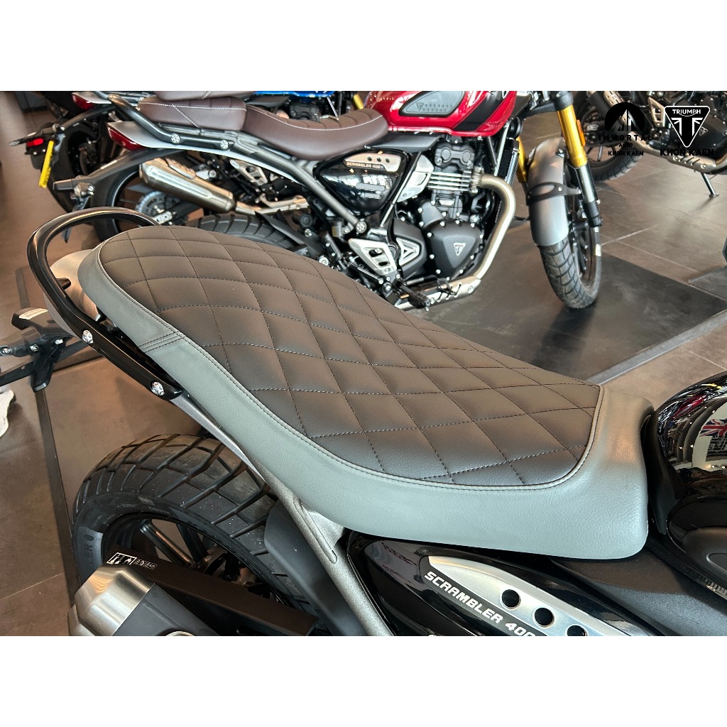 เบาะ นั่งลาย Triumph Quilted Seat 36TA0052 Speed400/Scrambler400x ไทรอัมพ์ ของแท้