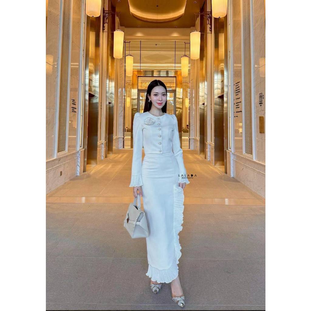 ร้านโค้ดคุ้ม  LALADA 42 เซตเรียบหรูดูแพง เสื้อ+กระโปรง+เข็มขัด ใส่ออกงาน ทำบุญ งานบวช ราคา ถูกที่สุด ดีลบีเคเค แกลเลอรีภาพที่ 2