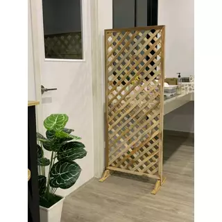 ฉากกั้นห้องไม้สัก 1 บาน ขนาด 60*150 cm.(แถมขาตั้ง)ตกแต่งบ้าน ตกแต่งสวน