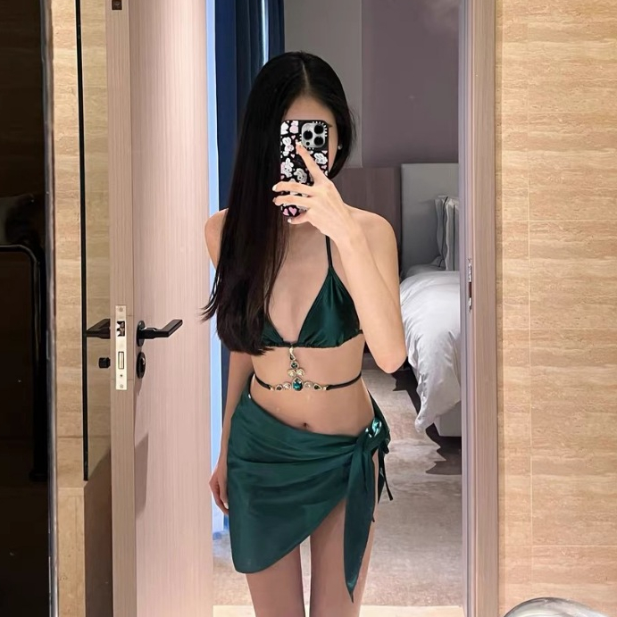BIKINI บิกินี่ สีเขียวมรกต เซ็ต3ชิ้น หรูหรา เนื้อผ้าดี (3827)