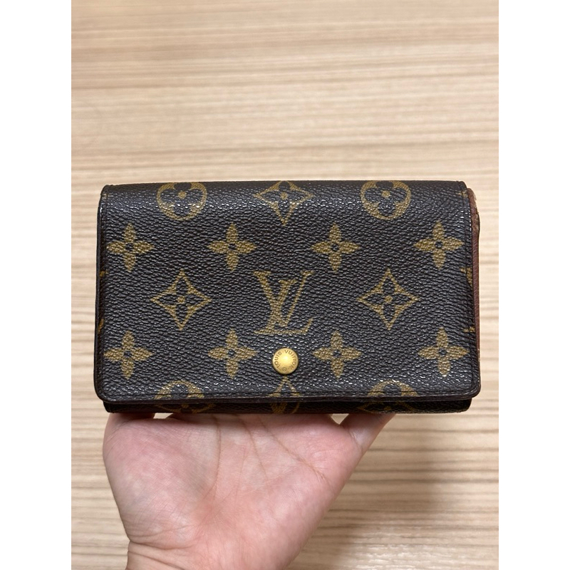 กระเป๋าสตางค์ LV มือสอง แท้💯