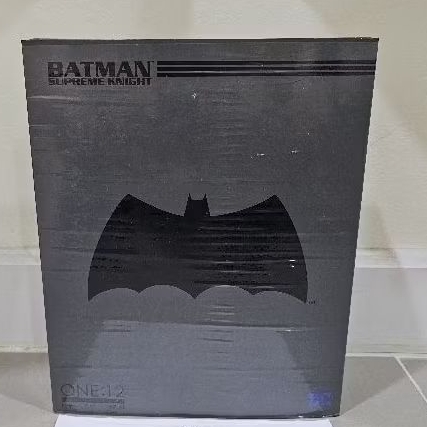 Mezco Batman Supreme Knight