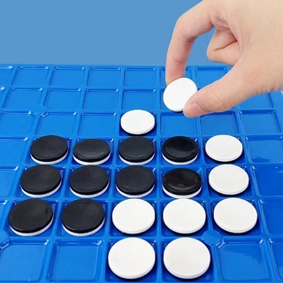 เกมส์กระดาน โอเทลโล่ บอร์ดเกมส์ othello game board เล่นสนุกได้ทั้งครอบครัว