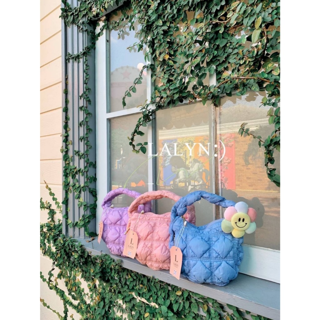 𝙏𝙞𝙣𝙮 𝙁𝙡𝙪𝙛𝙛𝙮 กระเป๋าใบจิ๋วสุดน่ารัก น้องใหม่ล่าสุดจากแบรนด์ LALYN
