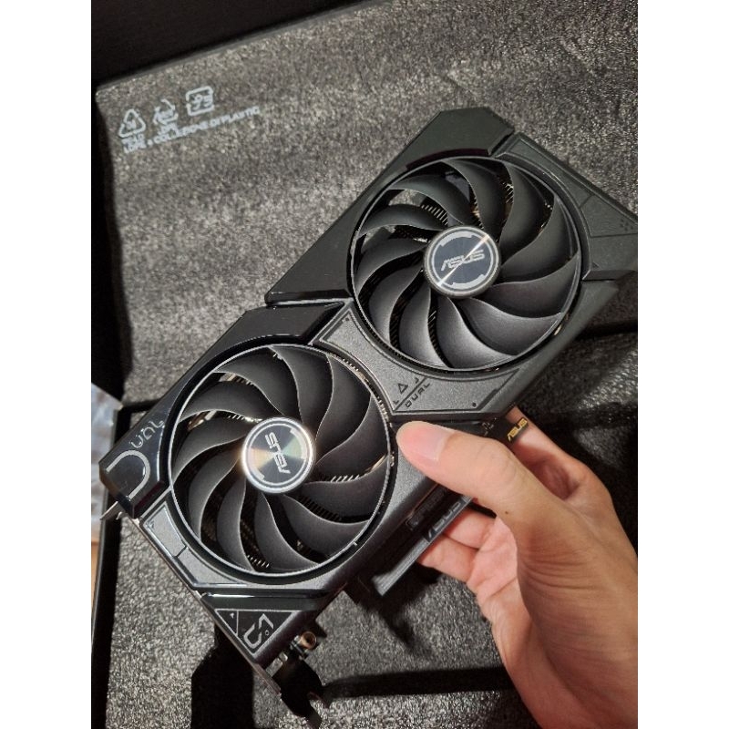 ASUS RTX 4060 8GB มือสอง