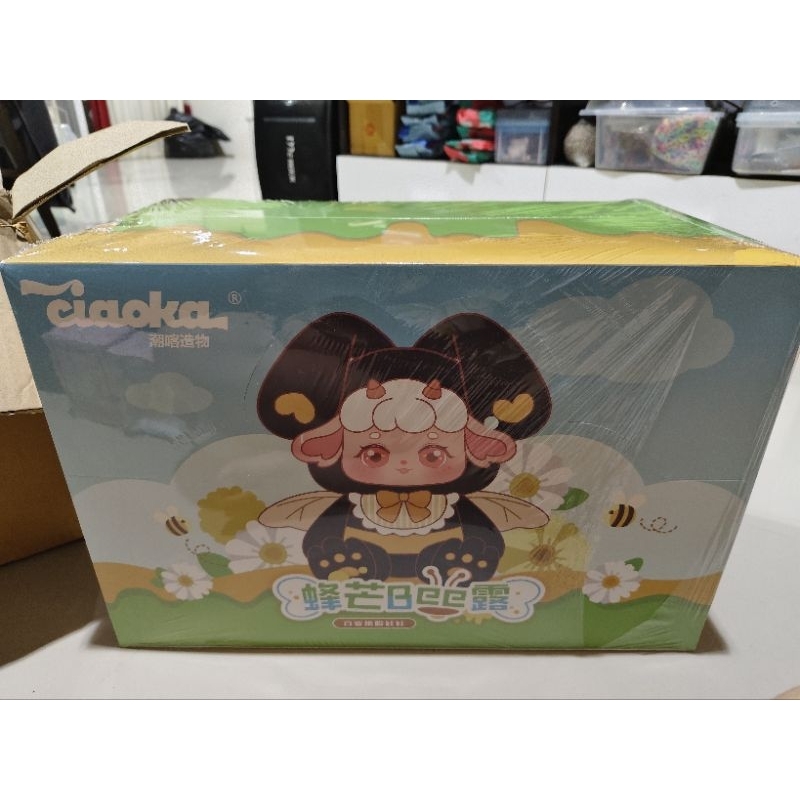 ตุ๊กตากล่องจุ่ม bee ciaoka