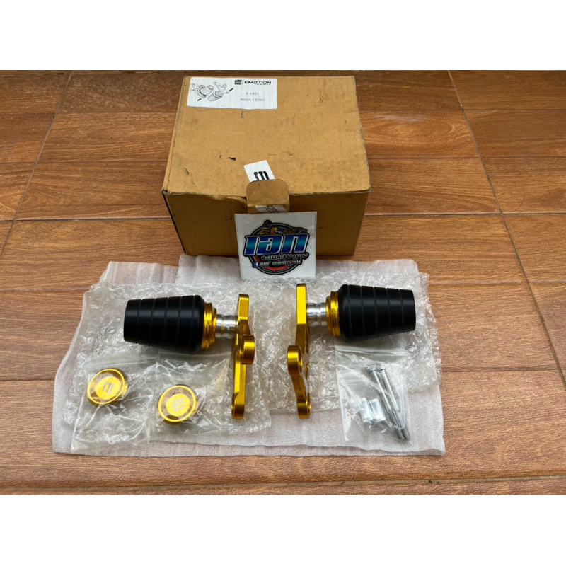 กันล้ม EMOTION รุ่น CB300F ของใหม่ตามรูป มีสีทอง สีแดง