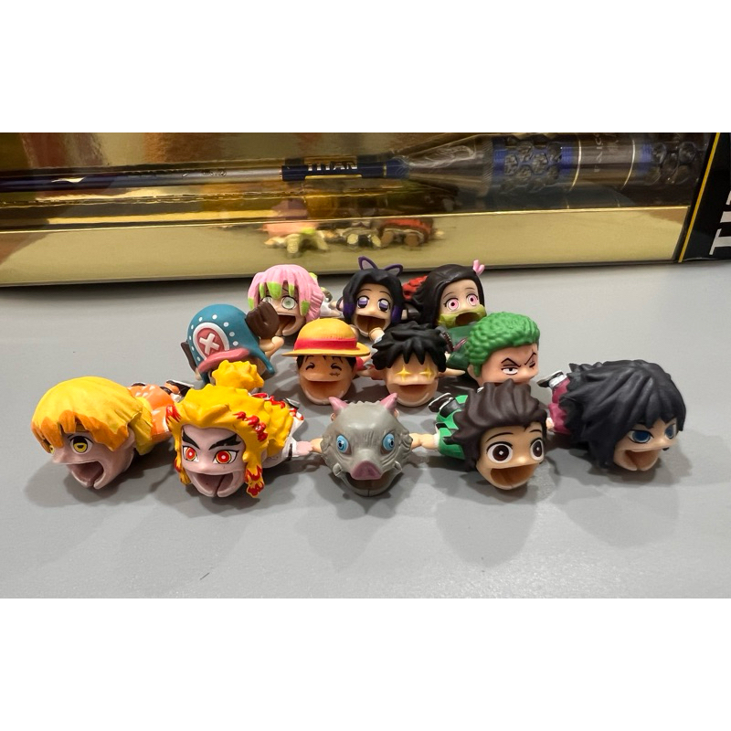 ตุ๊กตารองคันกลิ้งลายการ์ตูน