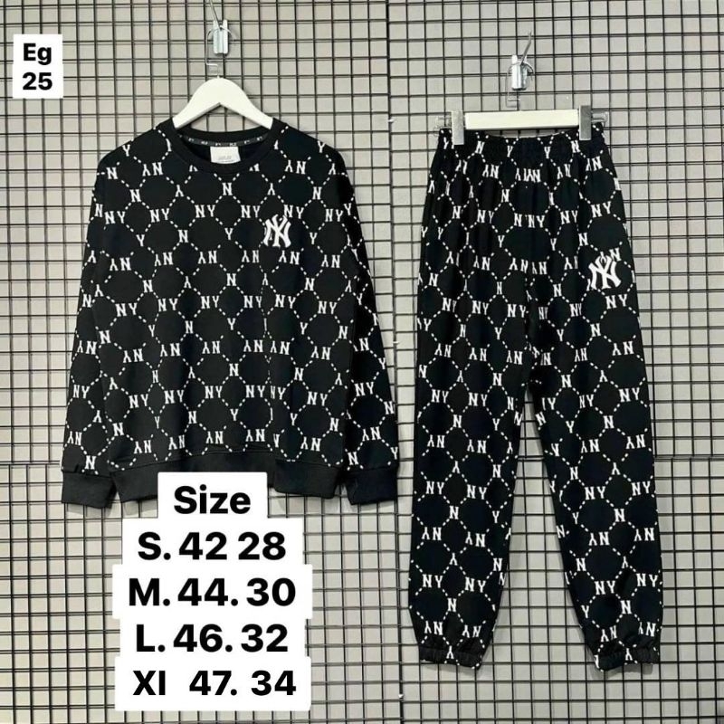 MLB ชุดเซ็ต เสื้อ - กางเกง