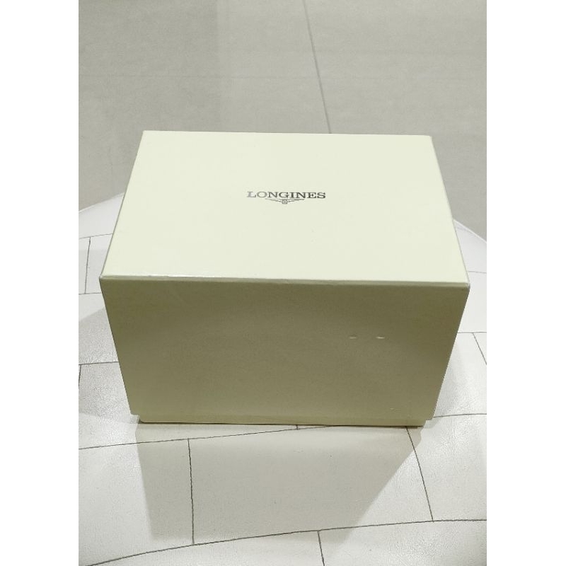 ขายกล่องนาฬิกา LONGINESของแท้พร้อมคู่มือ