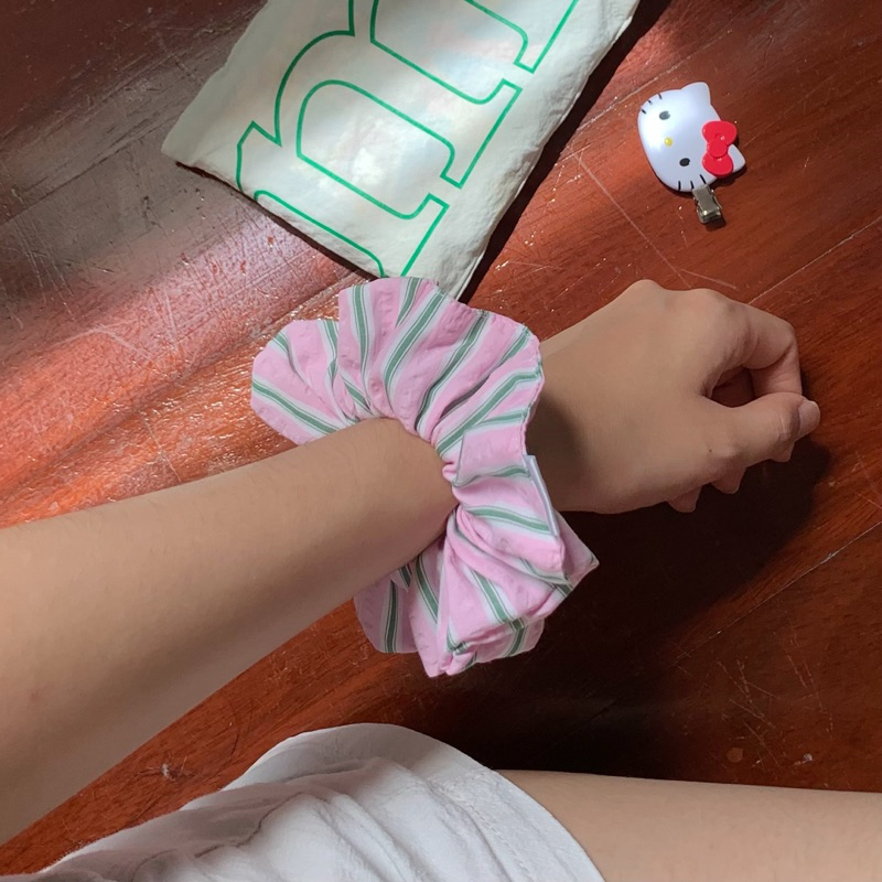 friyeykids pikkaboo (scrunchies)