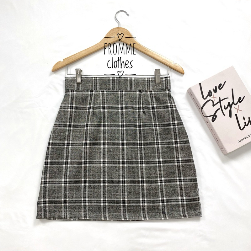 กระโปรงทรงเอผ้าคอตตอนลายสก็อตเทาดำ(XS-5XL)