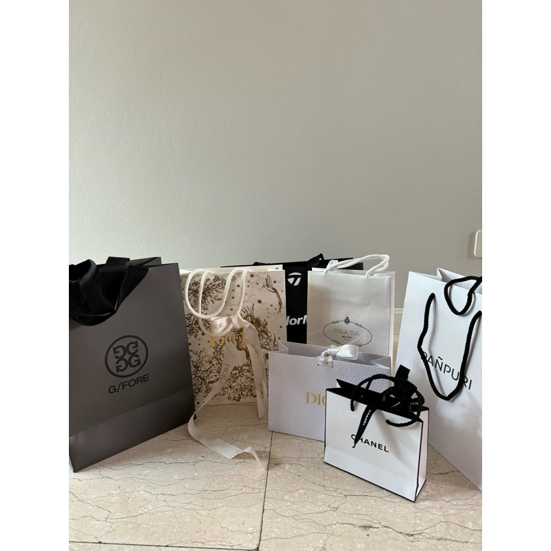 ถุงกระดาษ brandname แท้100% DIOR CHANEL GFORE PRADA PANPURI