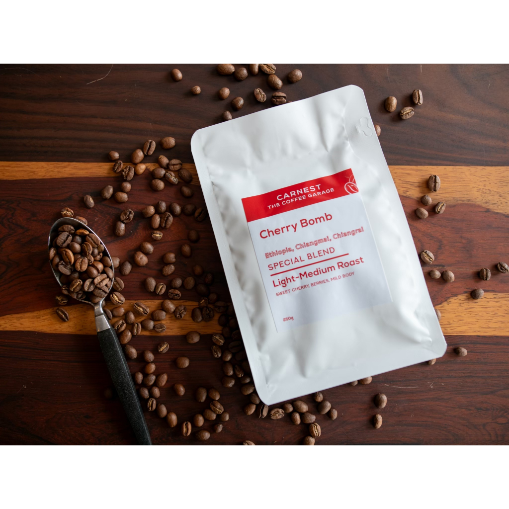 เมล็ดกาแฟคั่วหอมเชอร์รี่ เบลนด์ เอธิโอเปีย-ไทย หอม อร่อย ดื่มง่าย - Cherry Bomb CARNEST COFFEE GARAGE