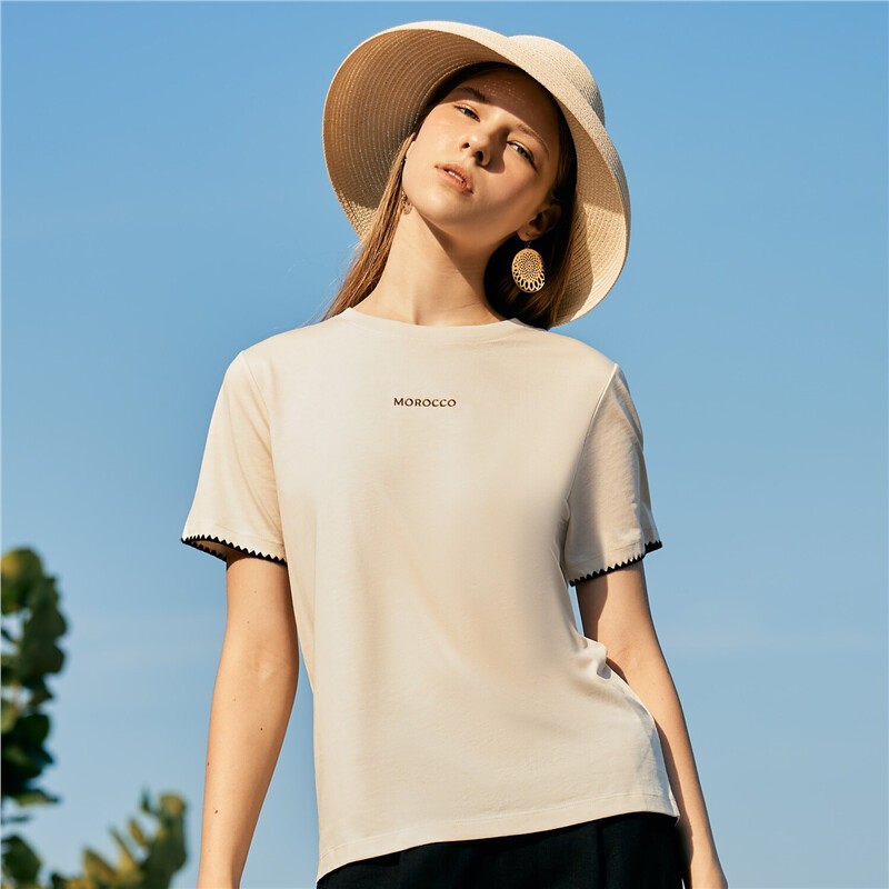 GIORDANO เสื้อยืดผู้หญิง Women's Antibacterial Tee 05324215