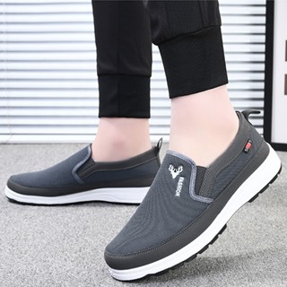 ใหม่พร้อมส่ง รองเท้าผ้าใบแฟชั่นผู้ชาย ทรงสลิปออนดูดีมากๆมีให…