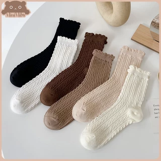 [พร้อมส่ง] ถุงเท้าข้อกลางสไตล์ญี่ปุ่นขอบมนหยัก มี 6 สี น่ารักมินิมอลคลุมโทน ผ้าฝ้ายใส่สบายได้หลายลุค : MiniMilwʕ•ᴥ•ʔ