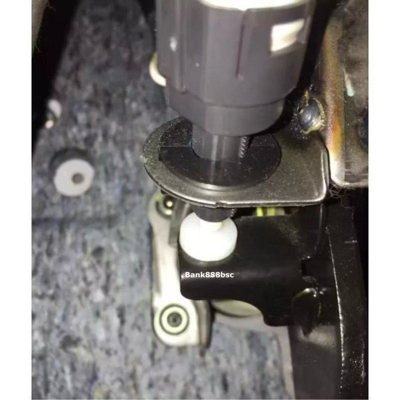Honda ยางกันกระแทกสวิทช์ไฟเบรค ยางรองสวิทช์ขาเบรค ฮอนด้า | Part No. #46505-SA5-000 (แท้ศูนย์) ราคา ถูกที่สุด ดีลบีเคเค แกลเลอรีภาพที่ 8