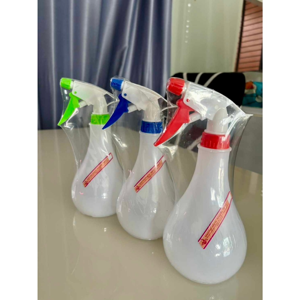 กระบอกฉีดน้ำ ลัคกี้ ฉีดแอลกอฮอล กระบอกฉีดน้ำ ทรงน้ำเต้า มี 3 สี บรรจุ 600ml ปรับระดับได้ตามการใช้งาน